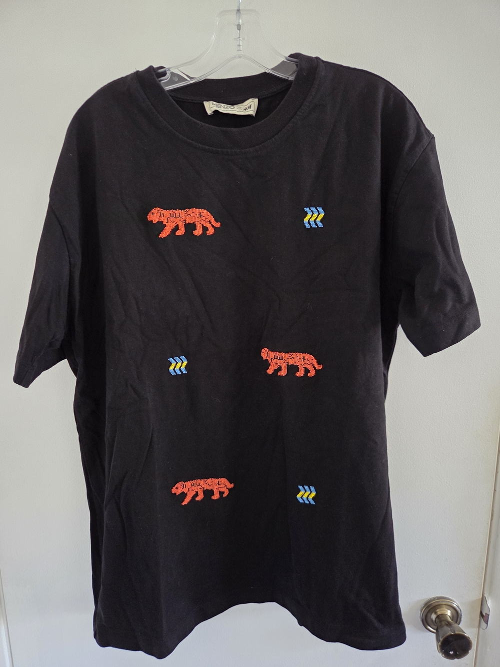 Kenzo x H&M black T-shirt NEW Small Beaded orange tigers Sz L